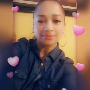 Meet your Posher, Paola